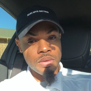 Meet your Posher, Zerrick